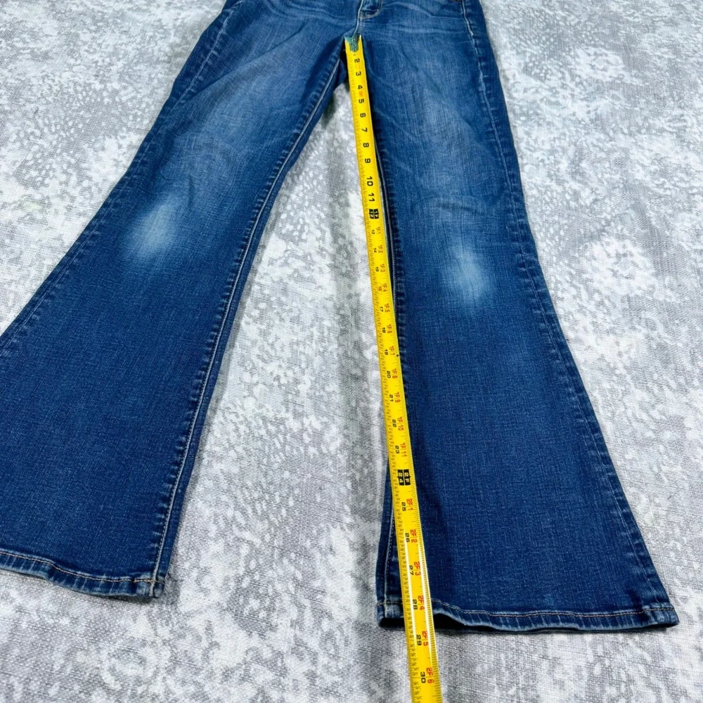 American Eagle Hi-Rise Flare Jeans Medium Wash Size 2 Regular Stretch Denim - Picture 3 of 11